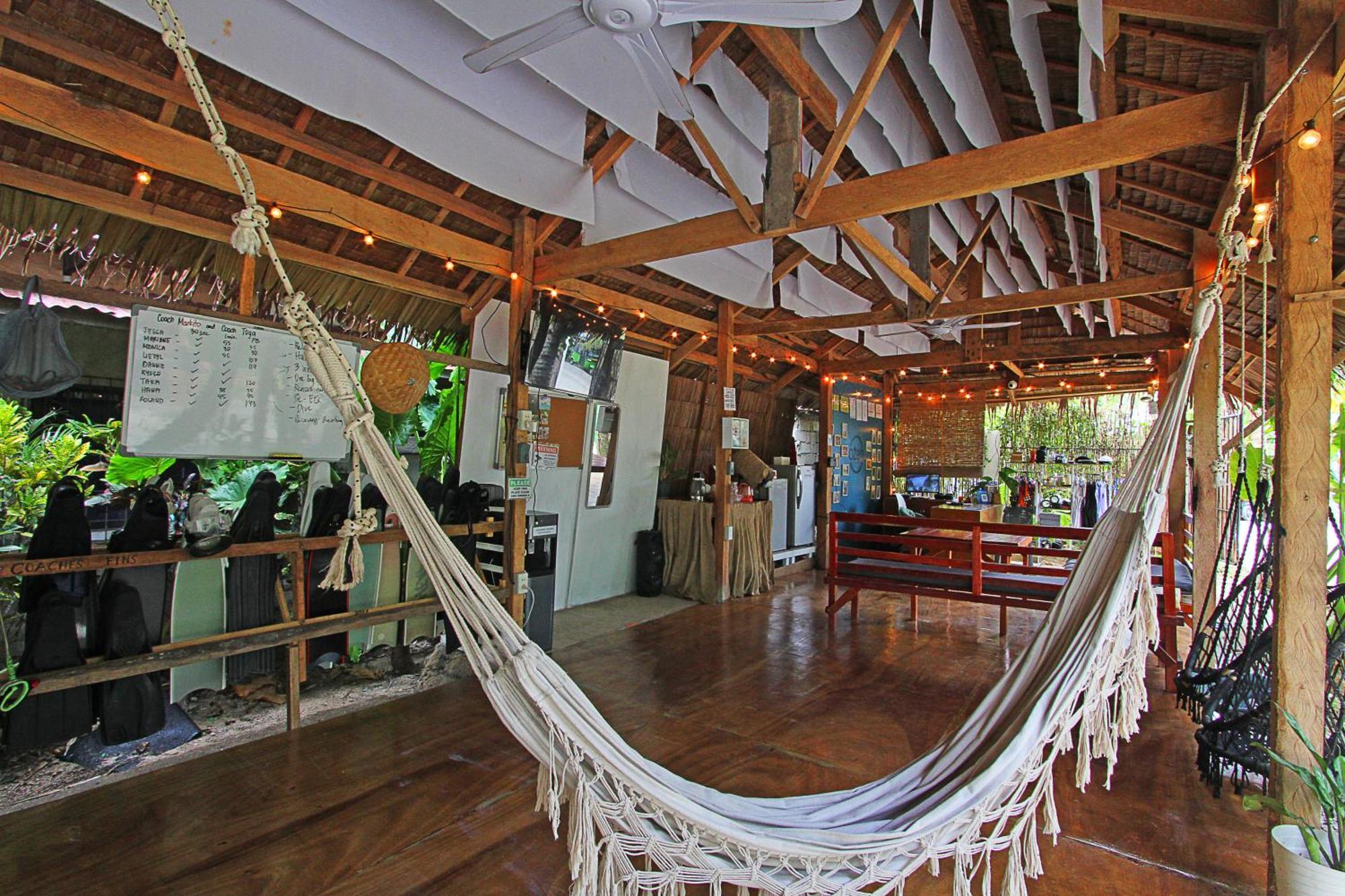 Ozen Freediving Hostel General Luna  Exterior foto
